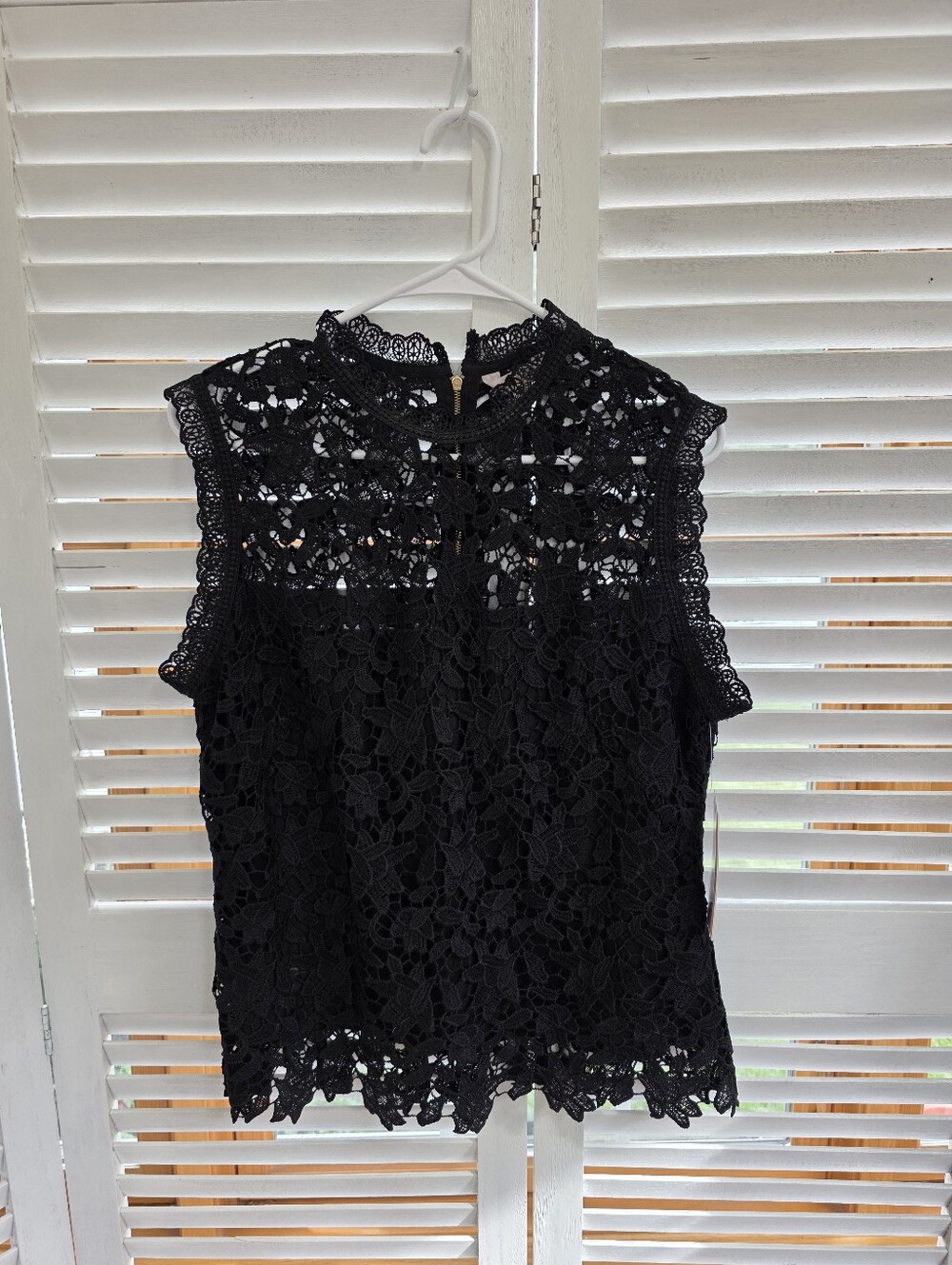 Nanette Lepore Lace Top Women's Size L